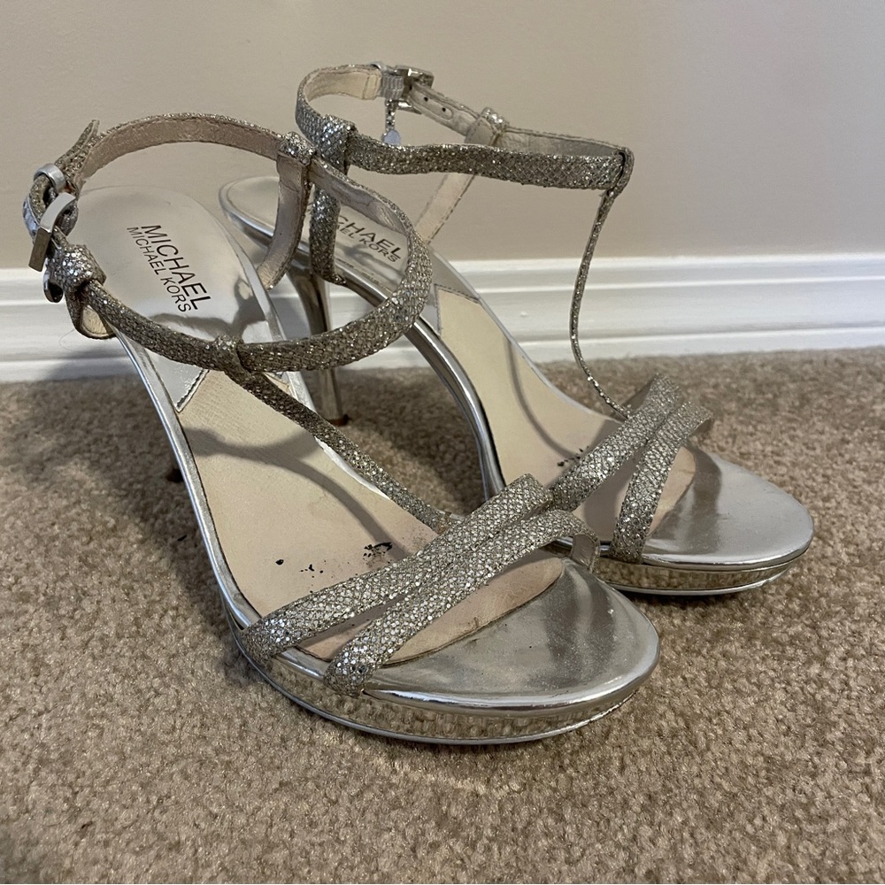 MICHAEL Michael Kors Yvonne Platform Sandals Women 8.5